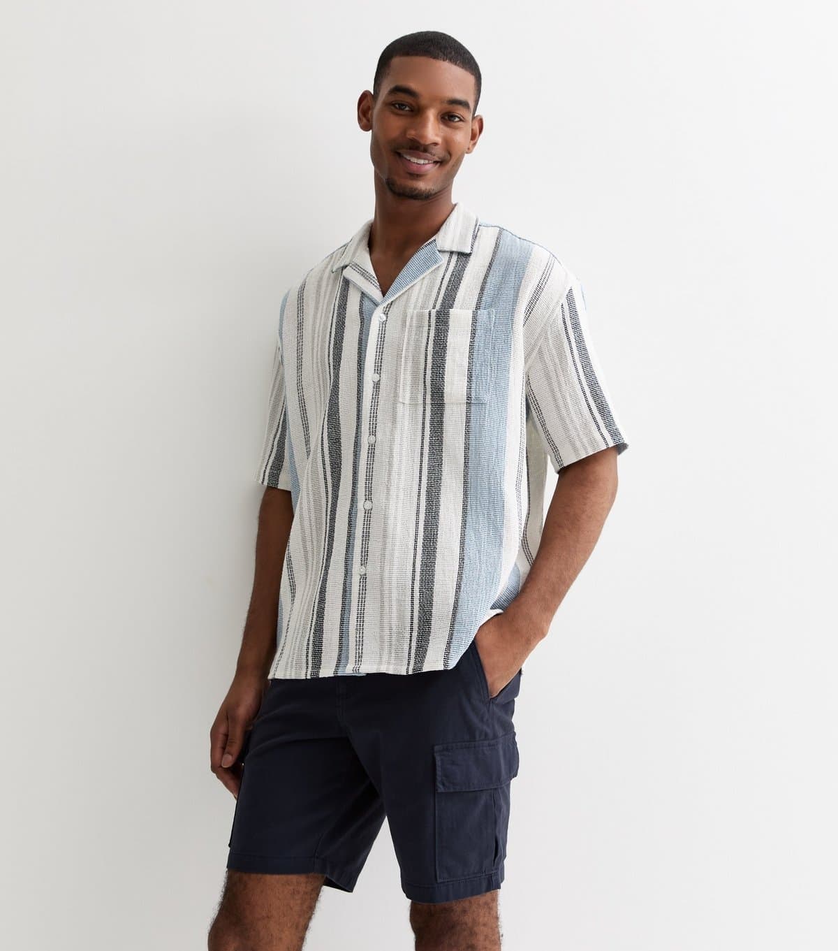 New Look Men's Navy Regular Fit Cargo Shorts New Look