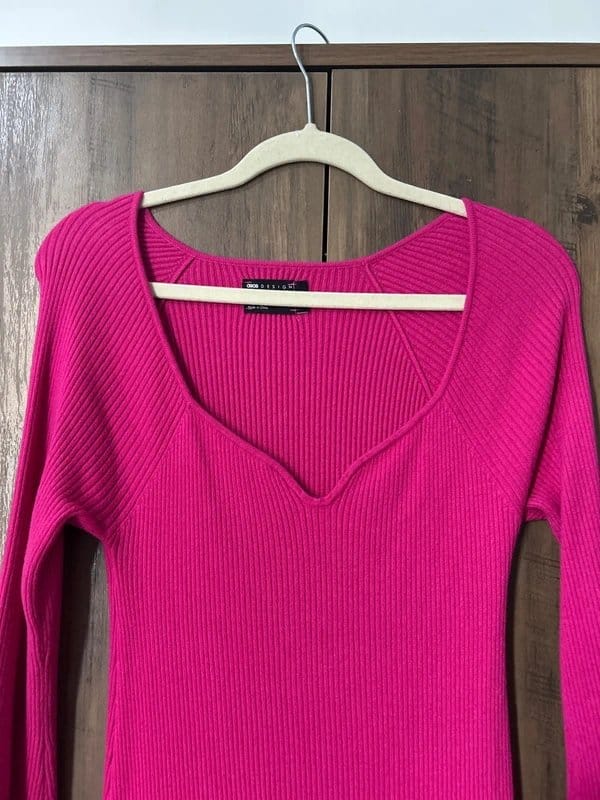 ASOS Pink Ribbed V-Neck Top