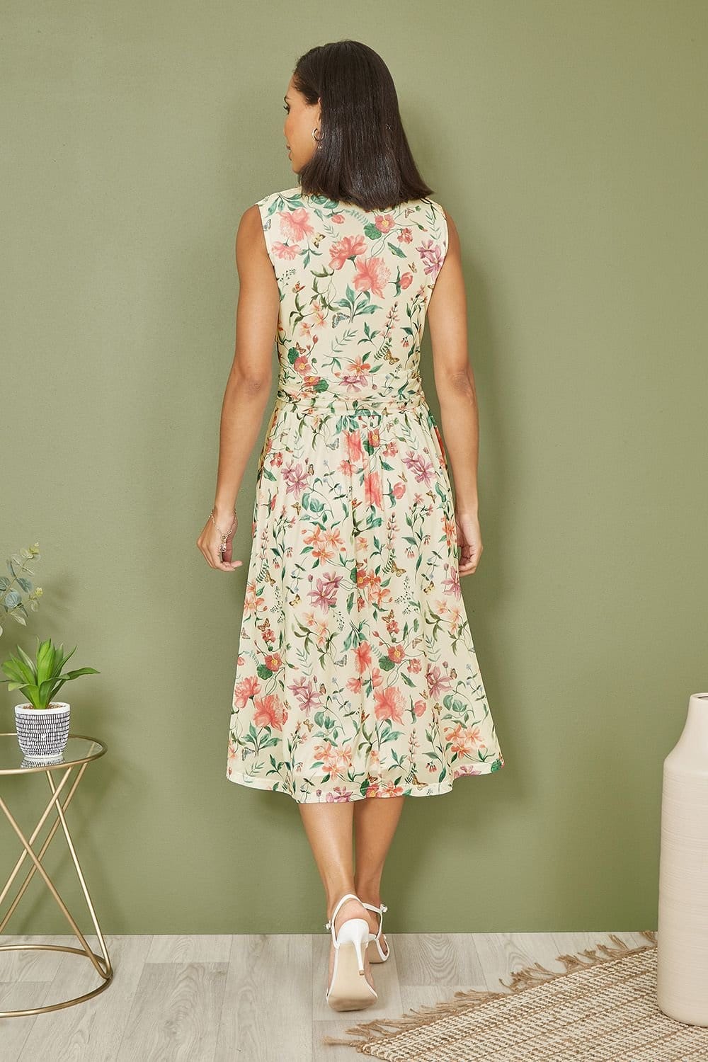 Yumi Yumi Women's Ivory Floral Print Mesh Stretch Midi Dress With Pockets - 4