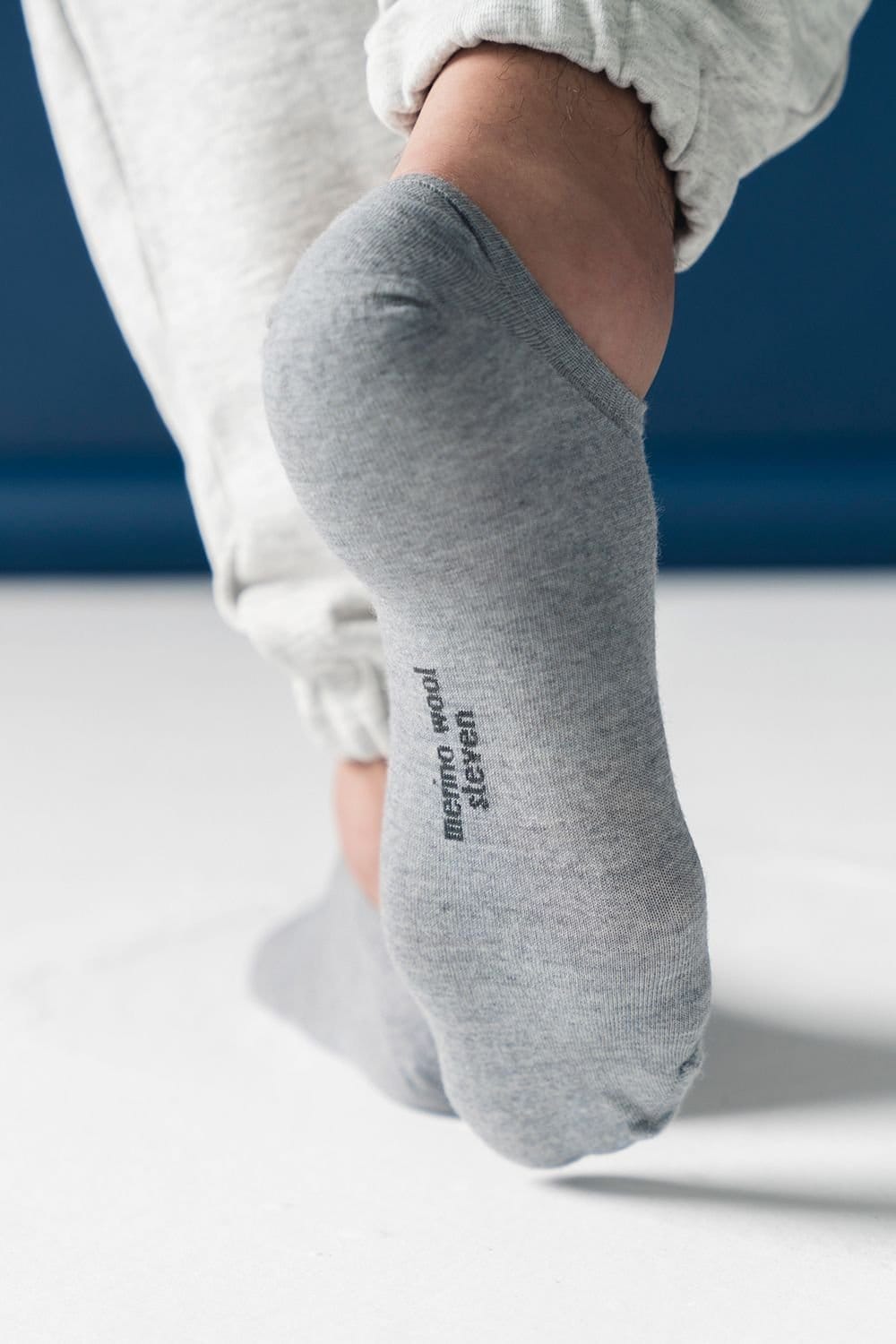 Steven Steven Men's 3 Pack Merino Wool Invisible No Show Socks in Grey - 4