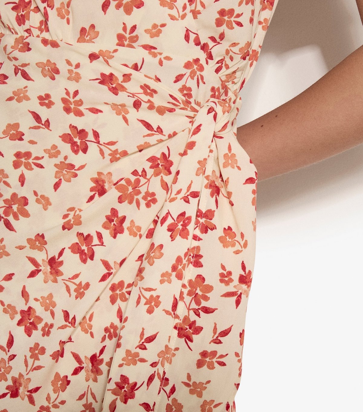 Apricot Women's Cream Floral Wrap Mini Dress Apricot New Look - 4