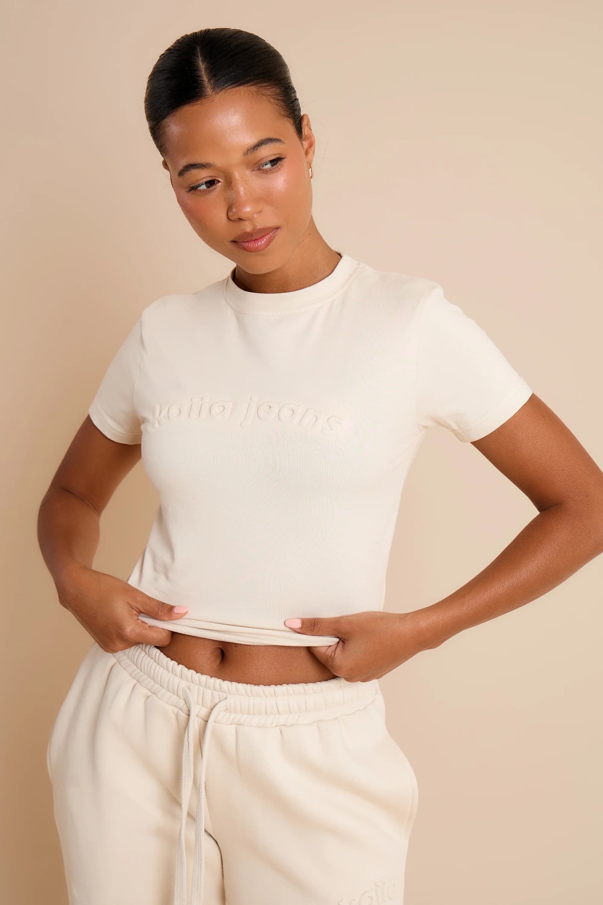 Kaiia Kaiia Embossed Baby Tee Limestone