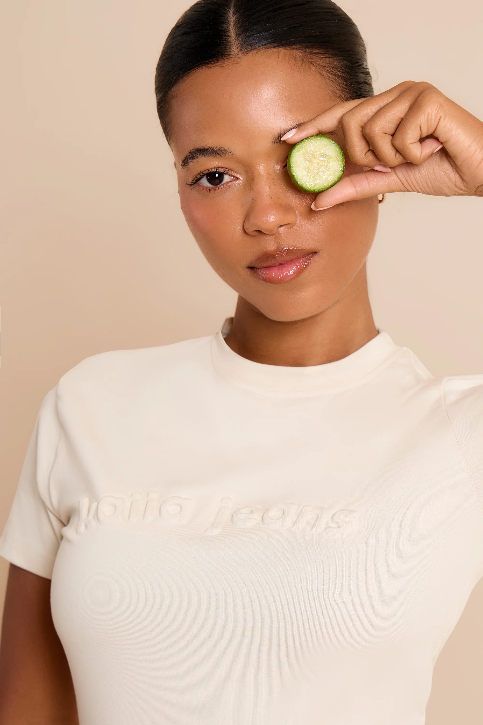 Kaiia Kaiia Embossed Baby Tee Limestone - 2