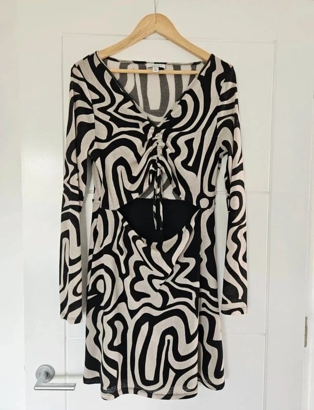 Topshop Black & White Ruched Midi Dress