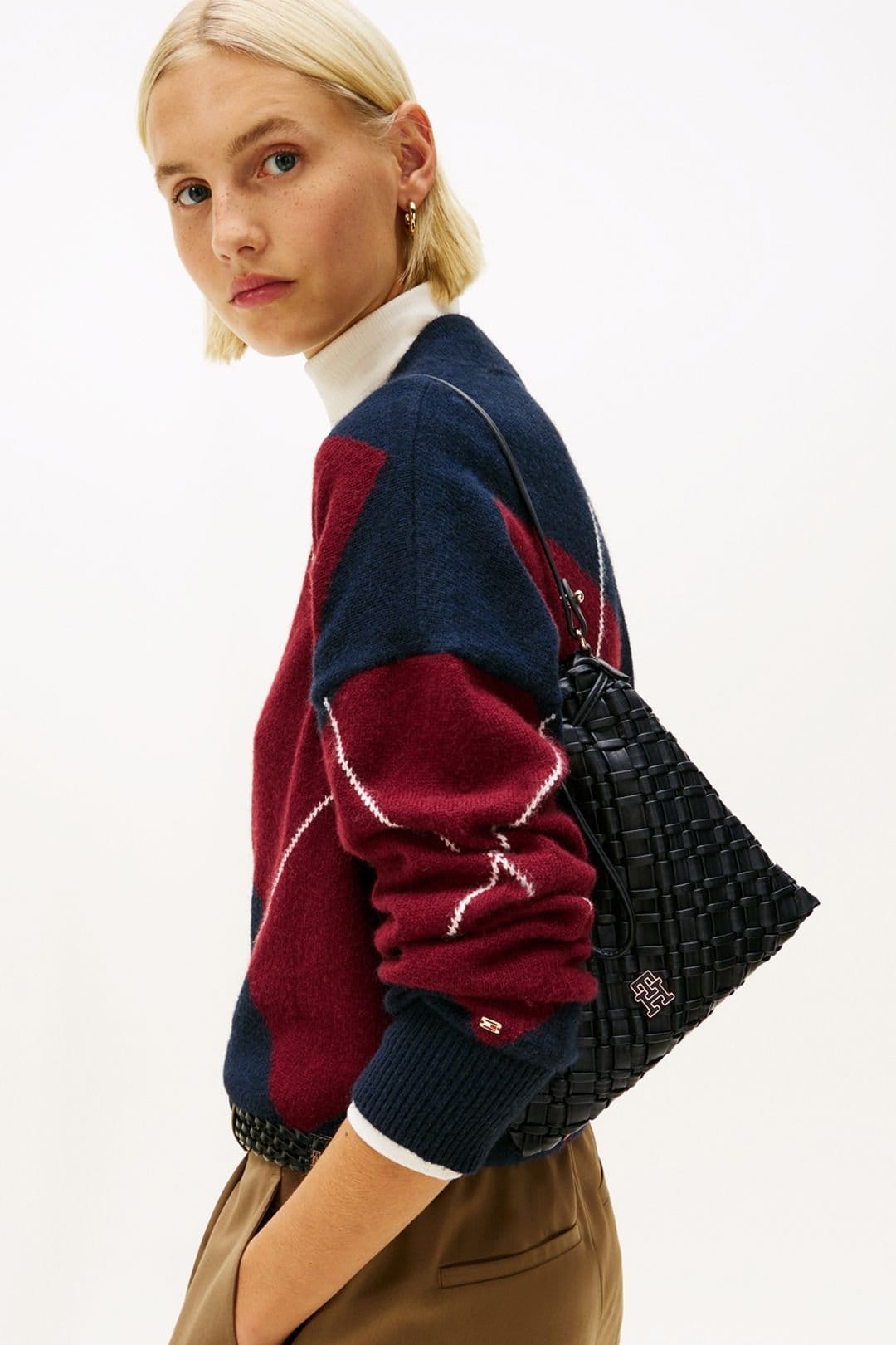 Tommy Hilfiger Tommy Hilfiger Women's TH Braided Shoulder Bag Black - 4