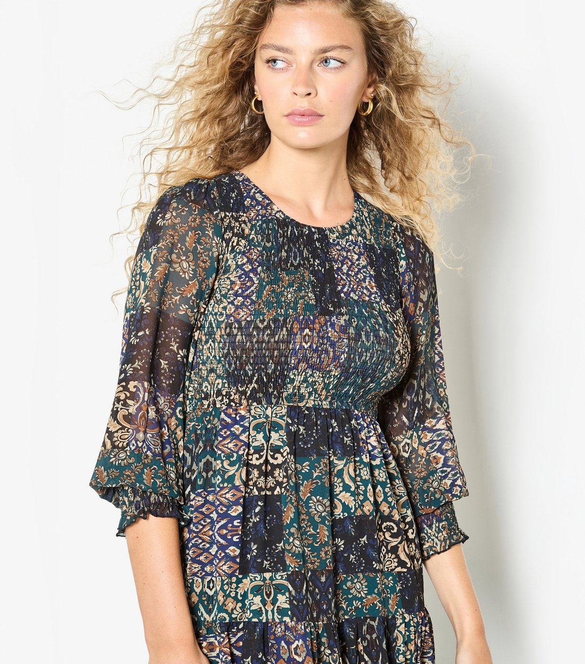 Apricot Women's Maternity Green Printed Midi Dress Apricot New Look - 2