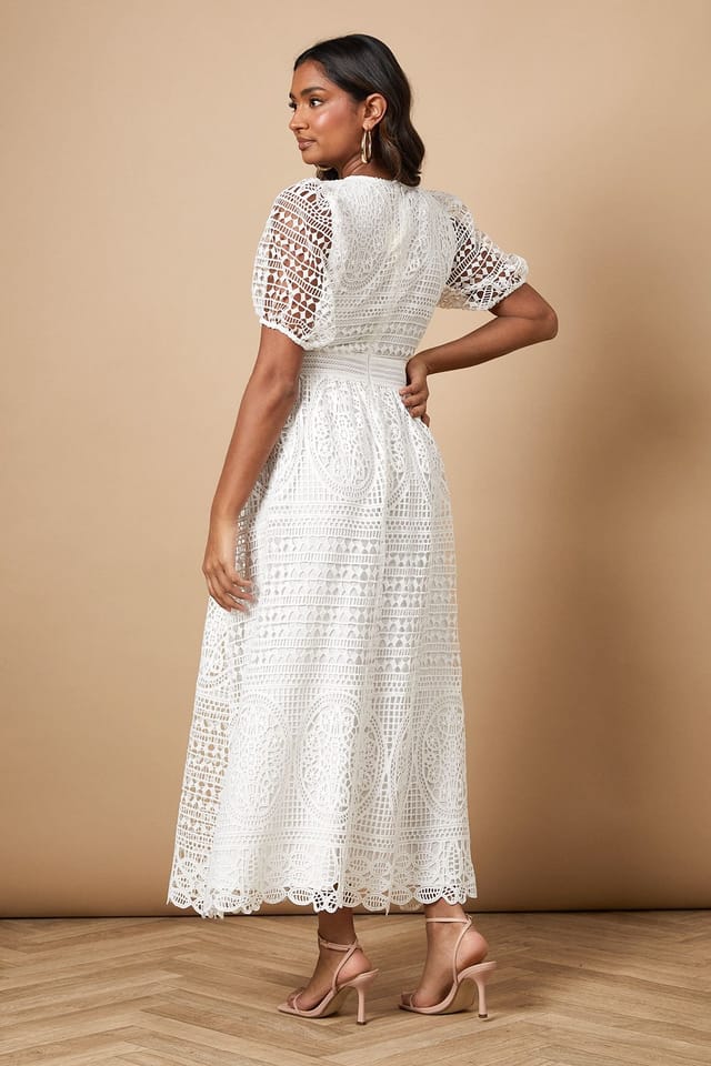 Oasis Oasis Women's Lace Puff Sleeve Midaxi Dress in White - 3