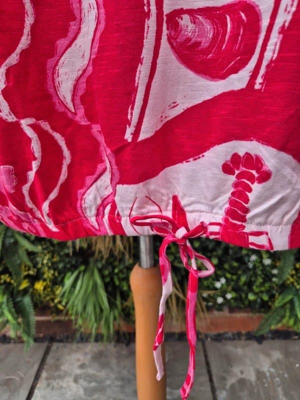 Next Next lobster seashell tie bottom drawstring broderie detail top size 24