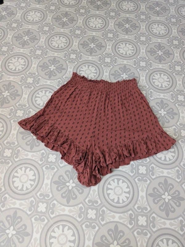 New Look New Look floral shorts size 12.