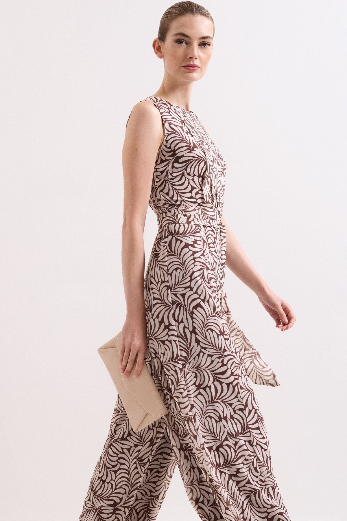 Phase Eight Phase Eight Women's Janine Leaf Sleeveless Jumpsuit in Chocolate - 3