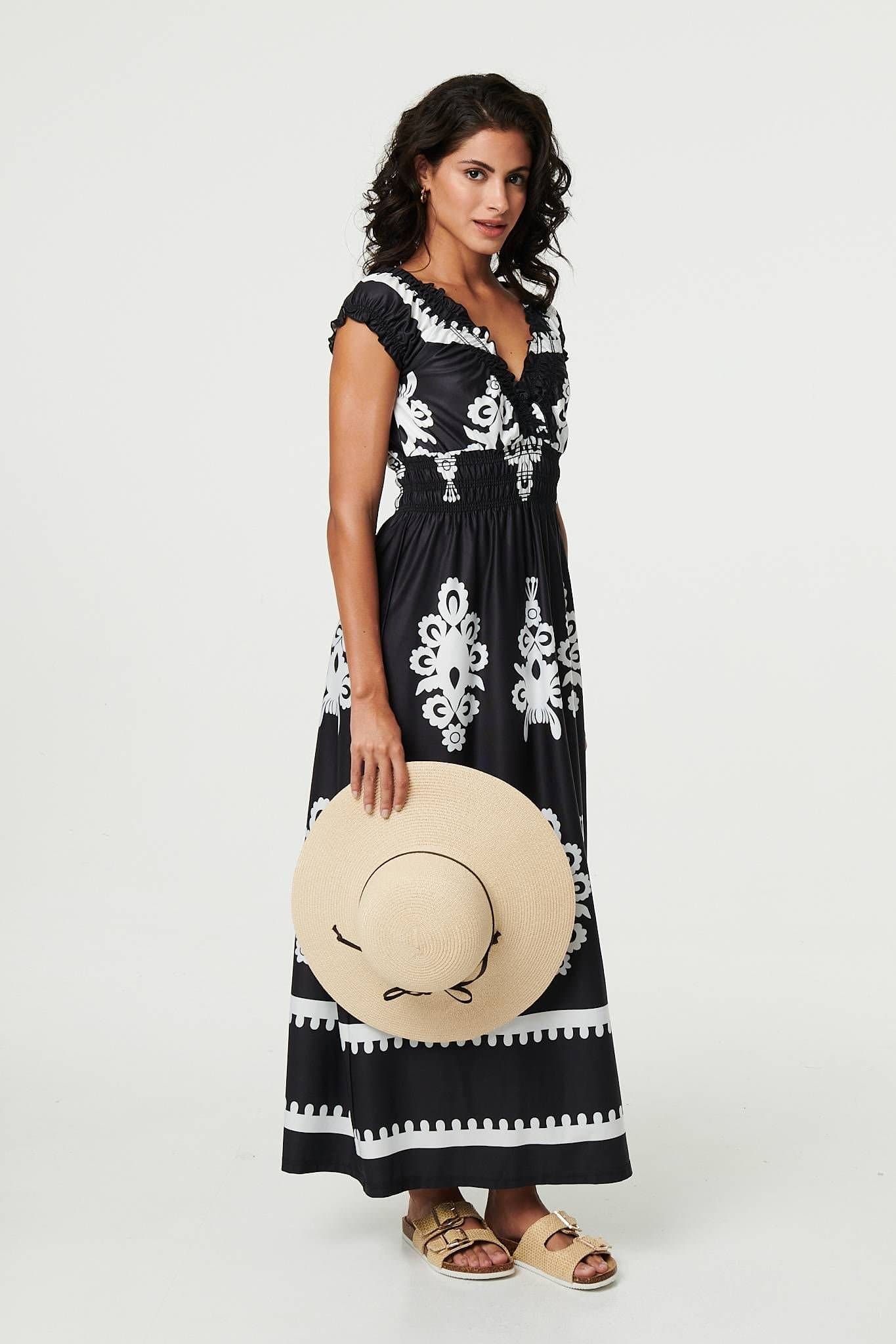 Izabel London Izabel London Women's Ikat Print Ruched Cap Sleeve Maxi Dress in Black