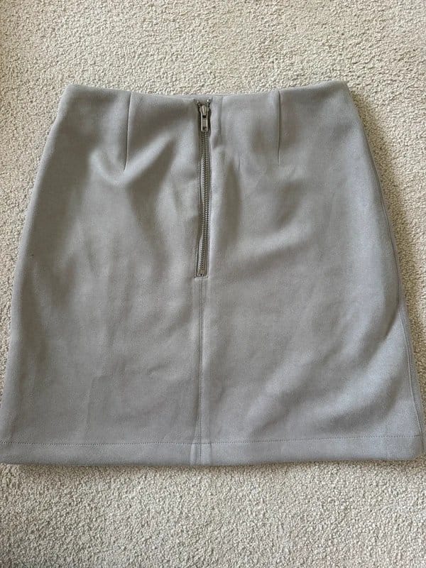 New Look Grey Velvet Mini Skirt Size 6