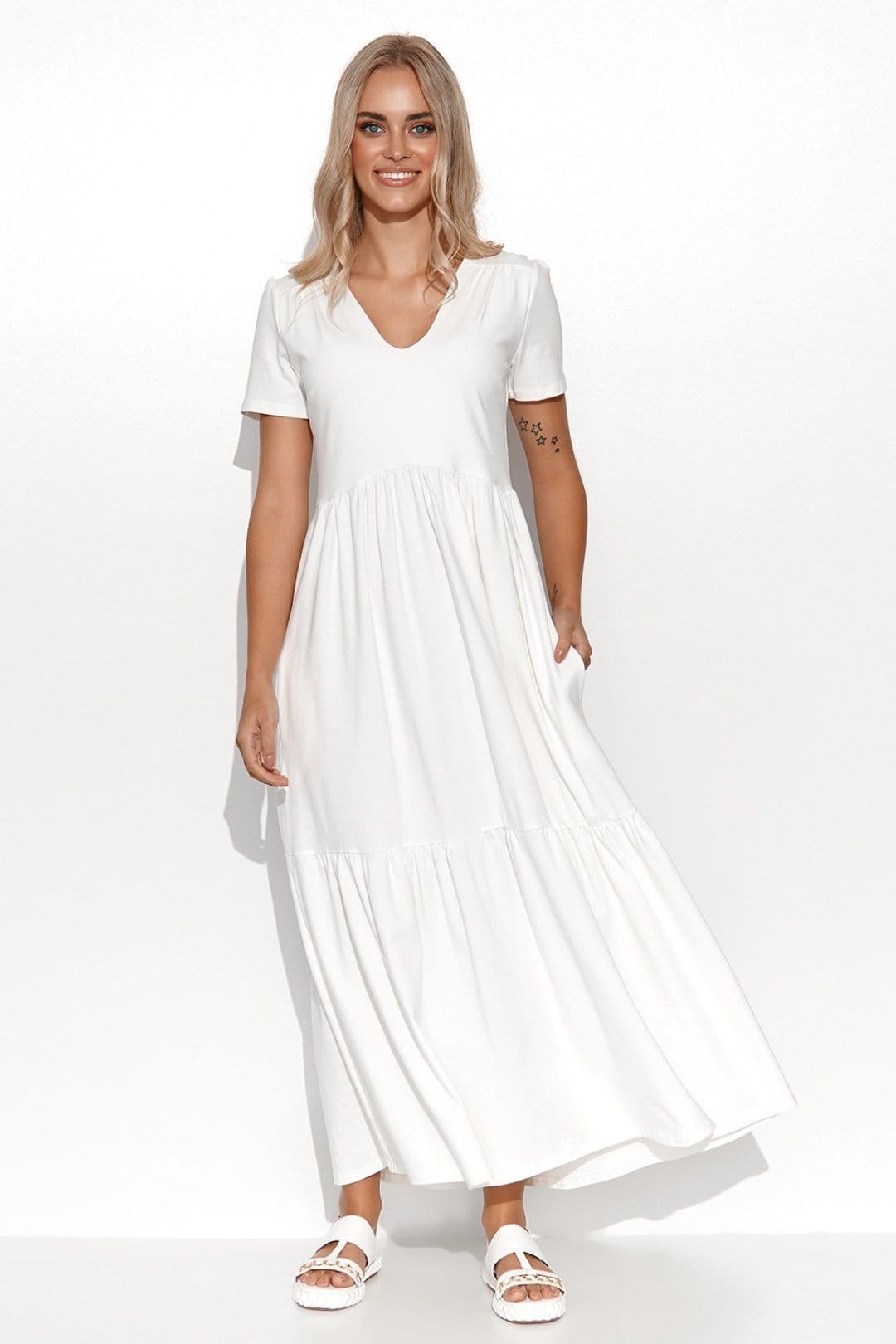 Love Lace White V-Neck Knit Maxi Dress with Ruffles