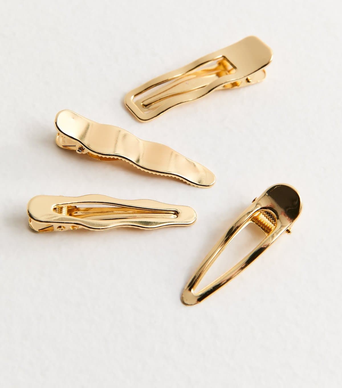 New Look Pack of 4 Gold Abstract Hair Clips New Look