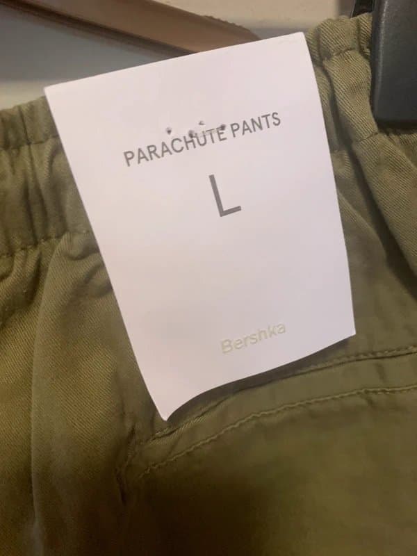 Bershka Bershka cargo pants size L