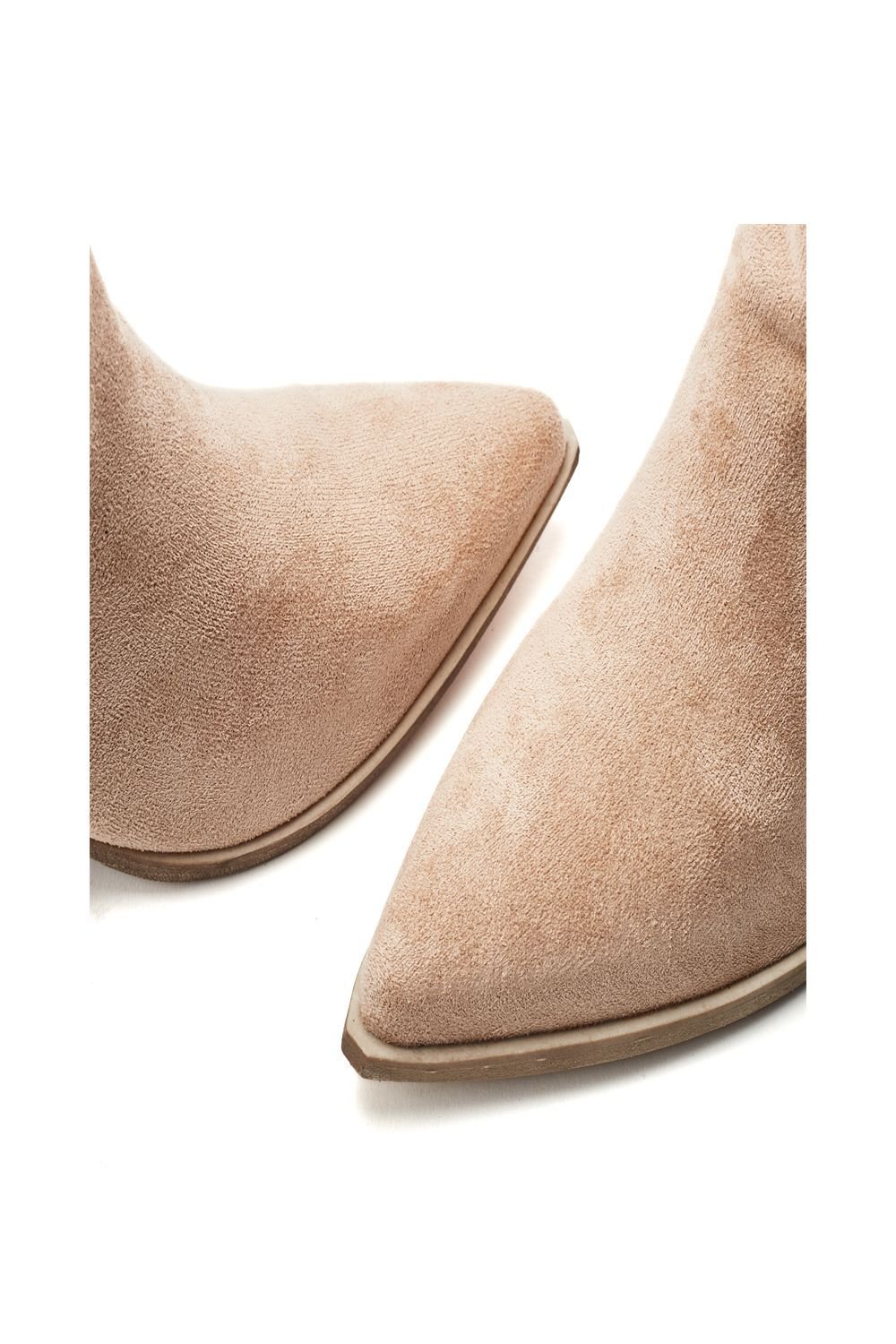 b.soleful b.soleful Women's 'Gailaen' Alcantara Heeled Boots in Camel - 4