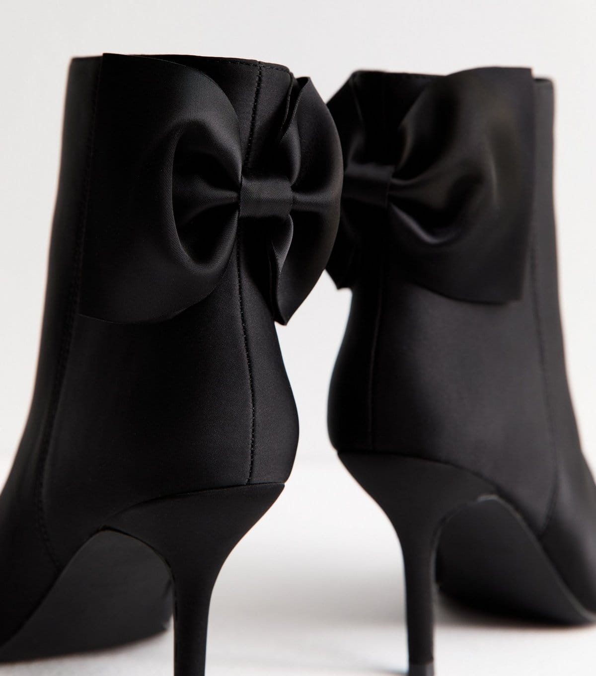 New Look Women's Black Satin Bow Applique Heeled Ankle Boots Vegan New Look - 4