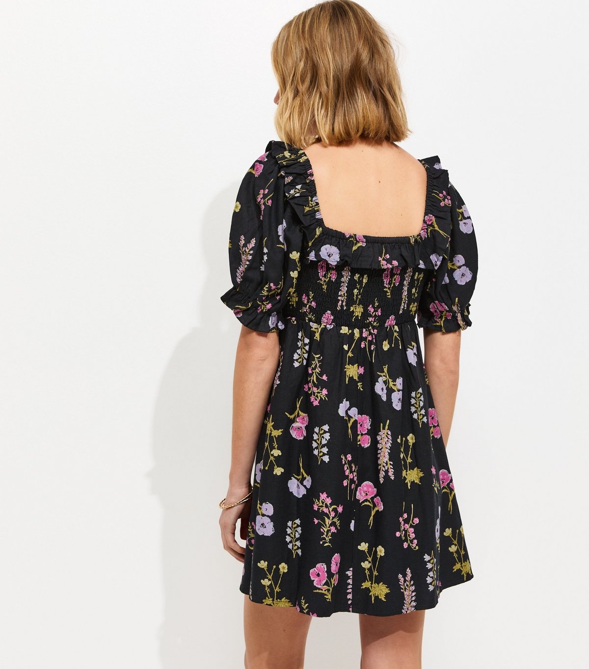 New Look Women's Black Short Sleeve Shirred Frill Mini Dress New Look - 4