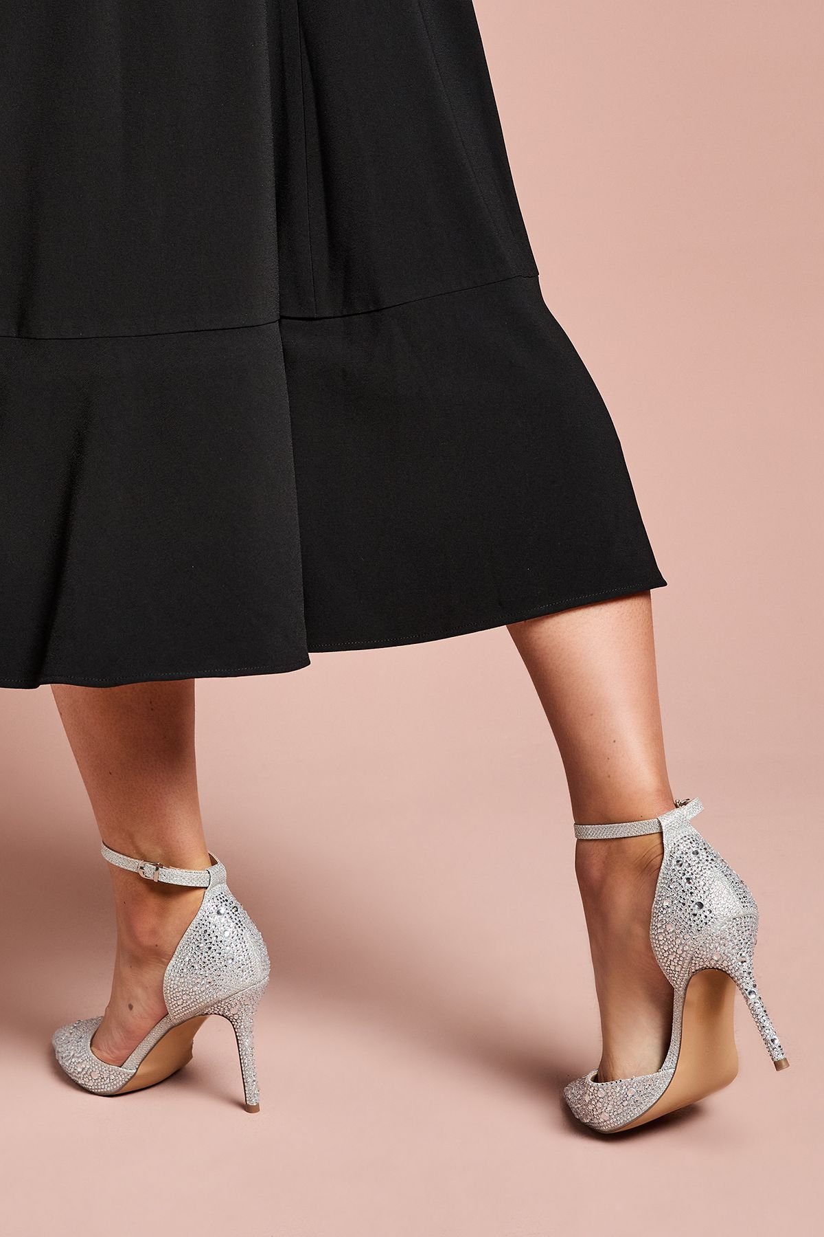 Coast Coast Women's Wide Fit Tanisha Diamante Ankle Strap High Stiletto Court Shoes in Silver - 4