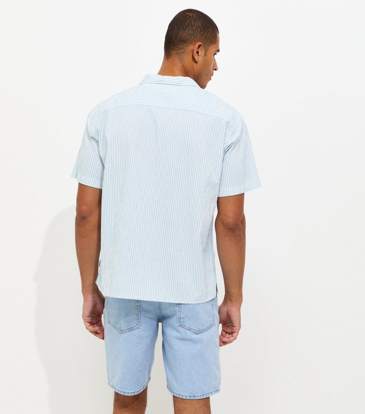 jack & jones Men's Light Blue Cotton Rich Seersucker Resort Short Sleeve Shirt Jack & Jones New Look - 4