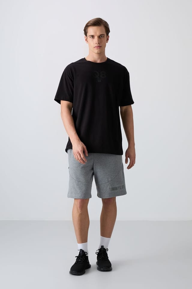 Tommy Life Tommy Life Men's Oversized Printed Logo Crew Neck T-Shirt in Black - 2