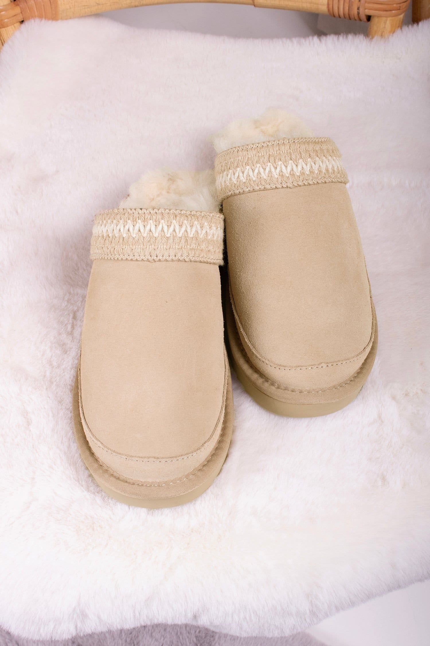 Pretty You London Pretty You London Women's Hallie Sheepskin Mule Slippers in Beige - 4