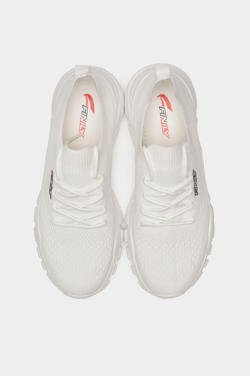 Finily Finily Women's Warmup Lightweight Trainer in White - 3