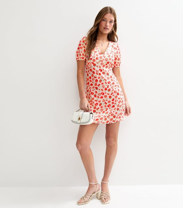 New Look Women's White Strawberry Print Tie Back Satin Mini Dress New Look - 2