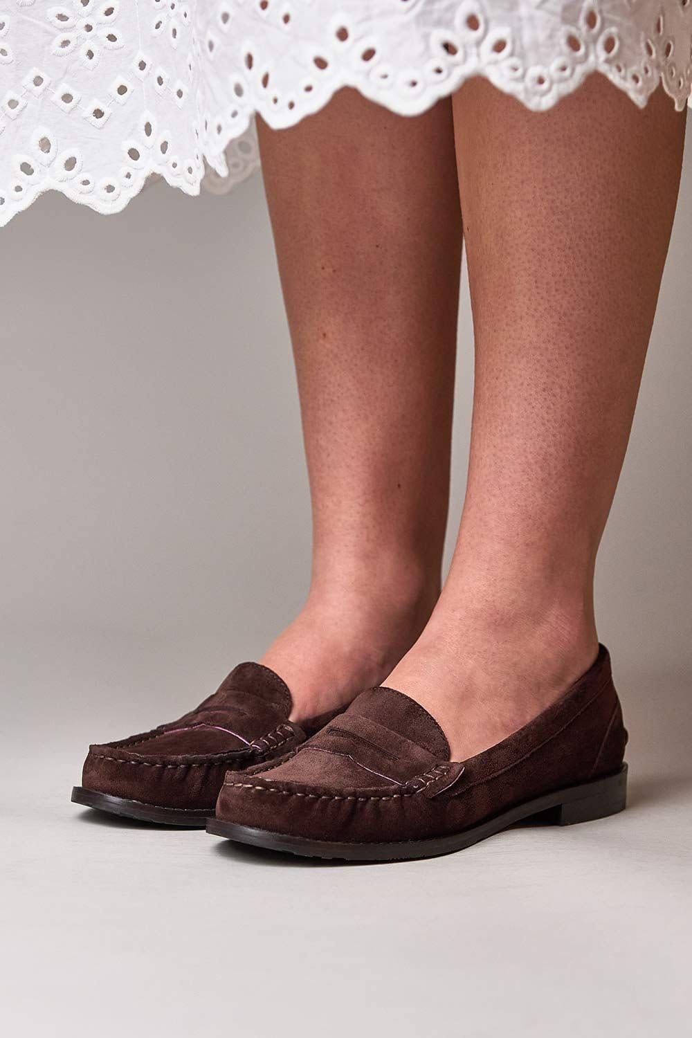Moshulu Moshulu Women's 'Petrel Suede' Suede Loafers in Dark Brown - 1