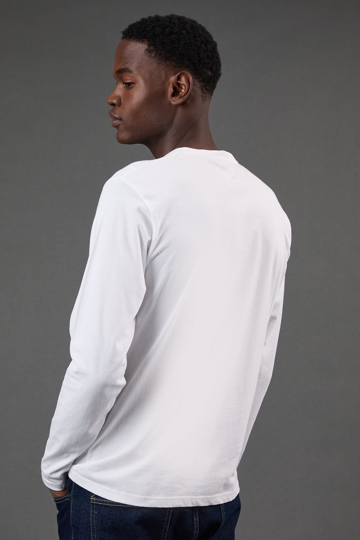 Burton Burton Men's White Long Sleeve Grandad Neck T-Shirt - 3