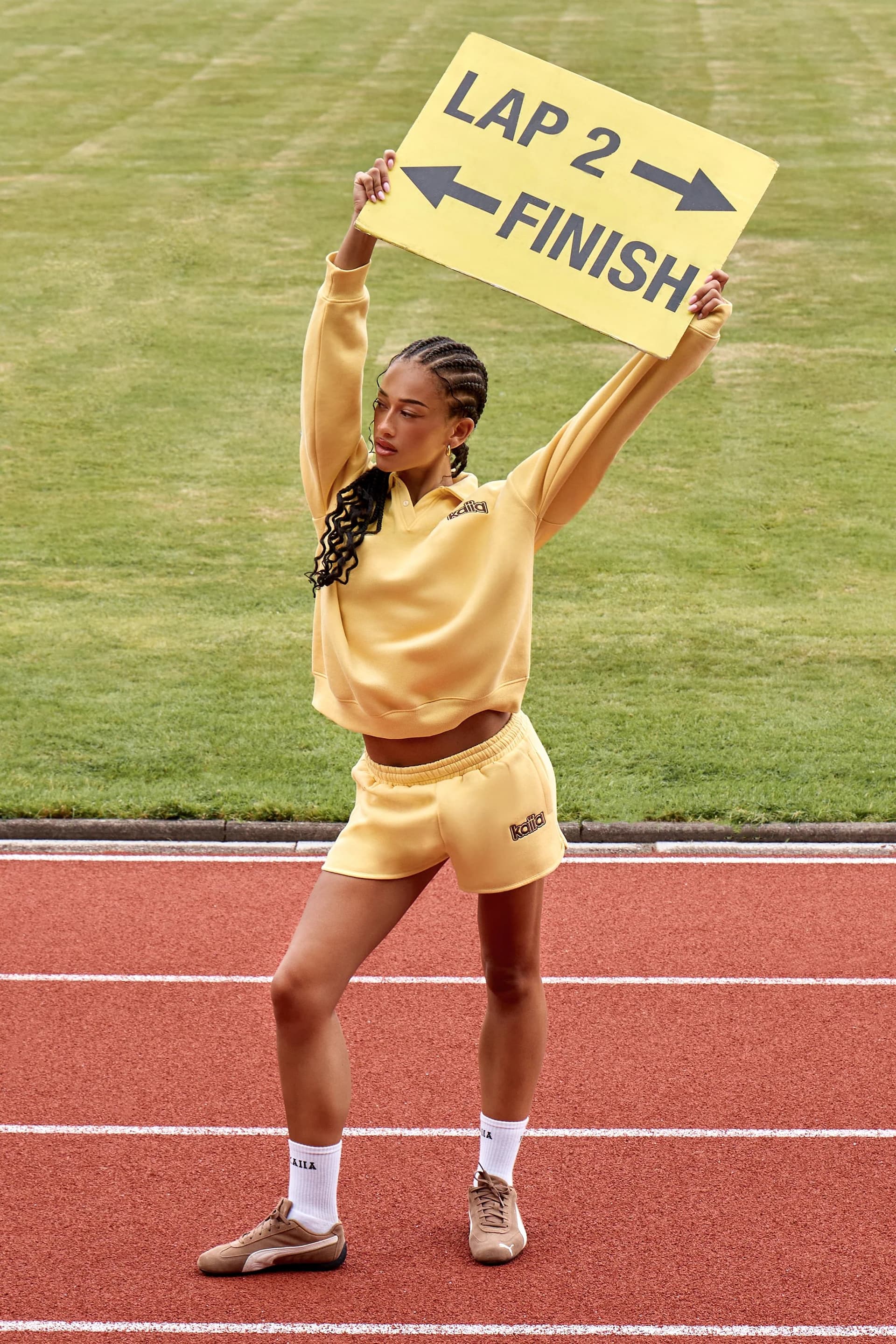 Kaiia Kaiia Logo Mini Sweat Shorts Yellow