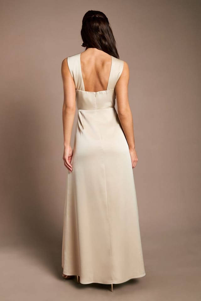 Coast Coast Women's Twisted Halterneck Satin Maxi Bridesmaid Dress in Champagne - 3