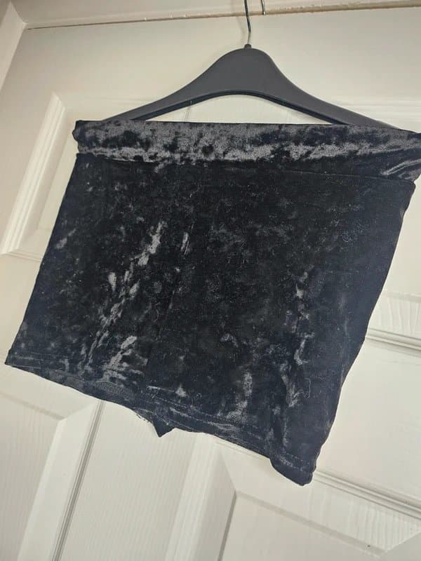 Pineapple Pineapple y2k velvet shorts. Size xs.