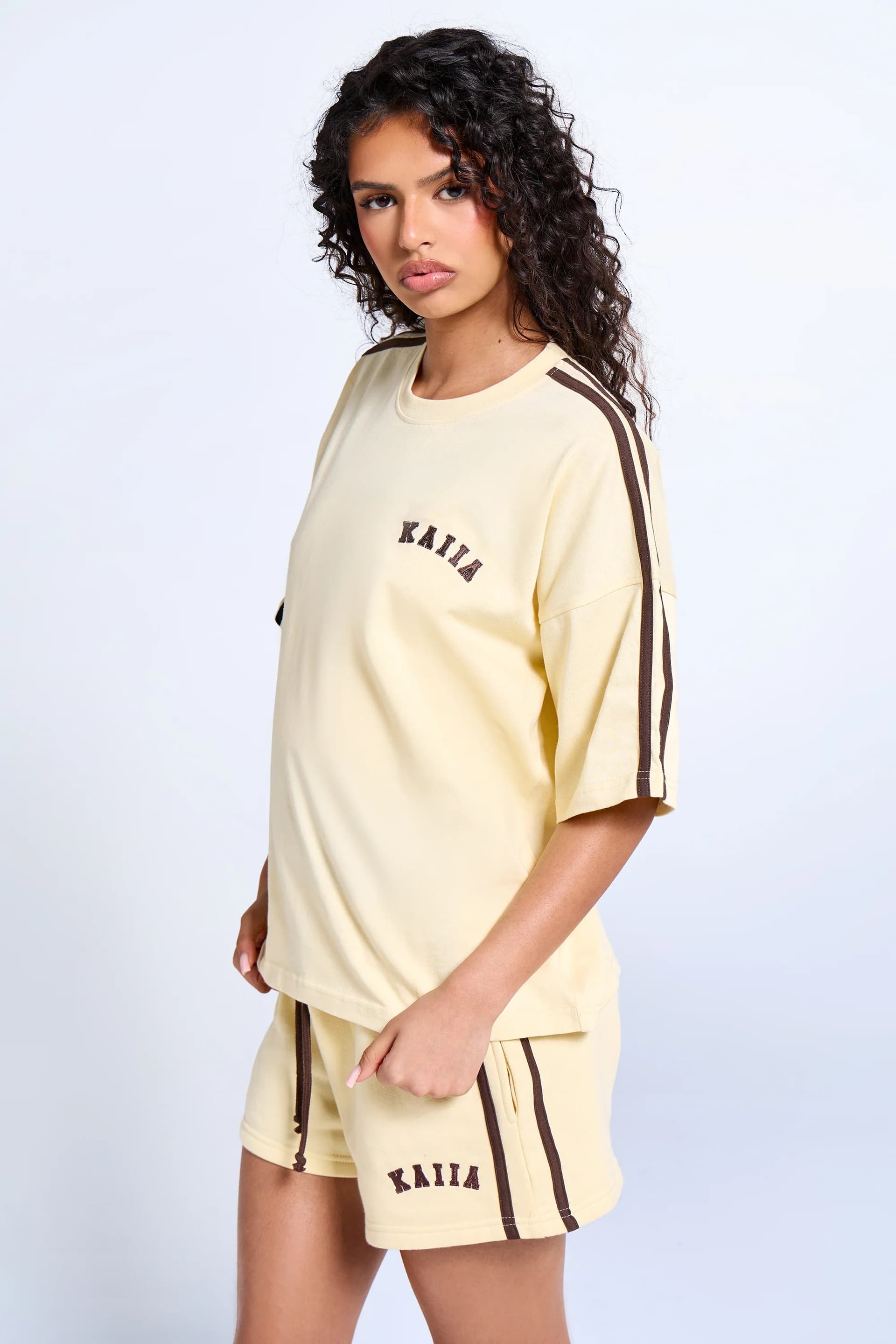 Kaiia Kaiia Butter Yellow & Brown Side Stripe Oversized T-shirt