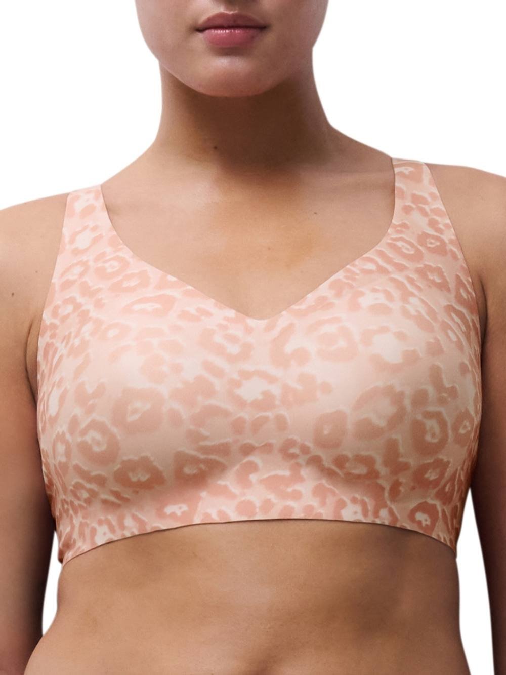Chantelle Chantelle Women's SoftStretch Power Plunge Bra in Pink - 3