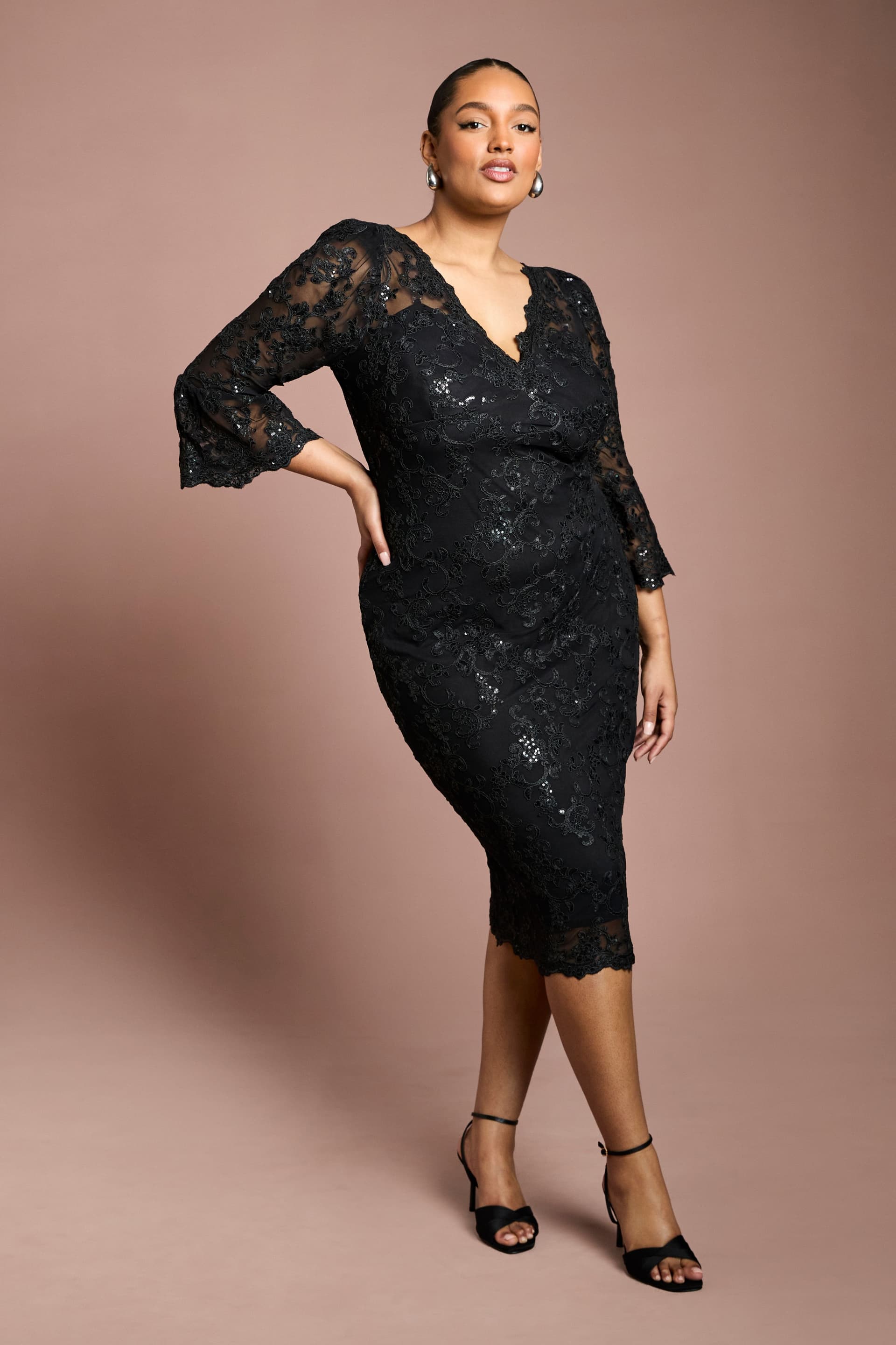 Coast Coast Women's Plus Size Sequin Bodycon Midi Dress in Black