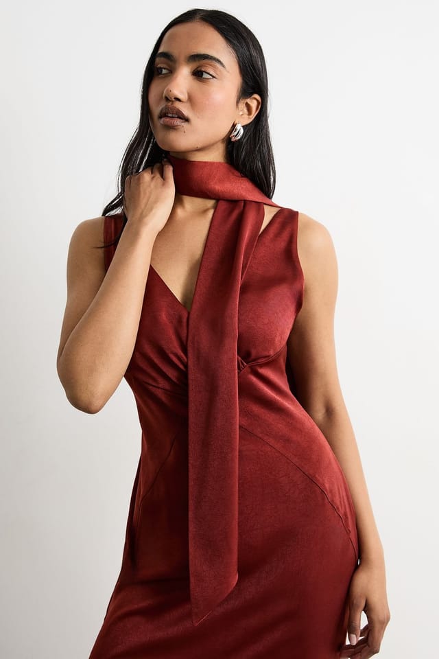 Warehouse Warehouse Women's Plain Scarf Detail Tie Neck Maxi Dress in Rust - 2