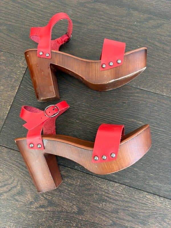 New Look Red high sandal clogs