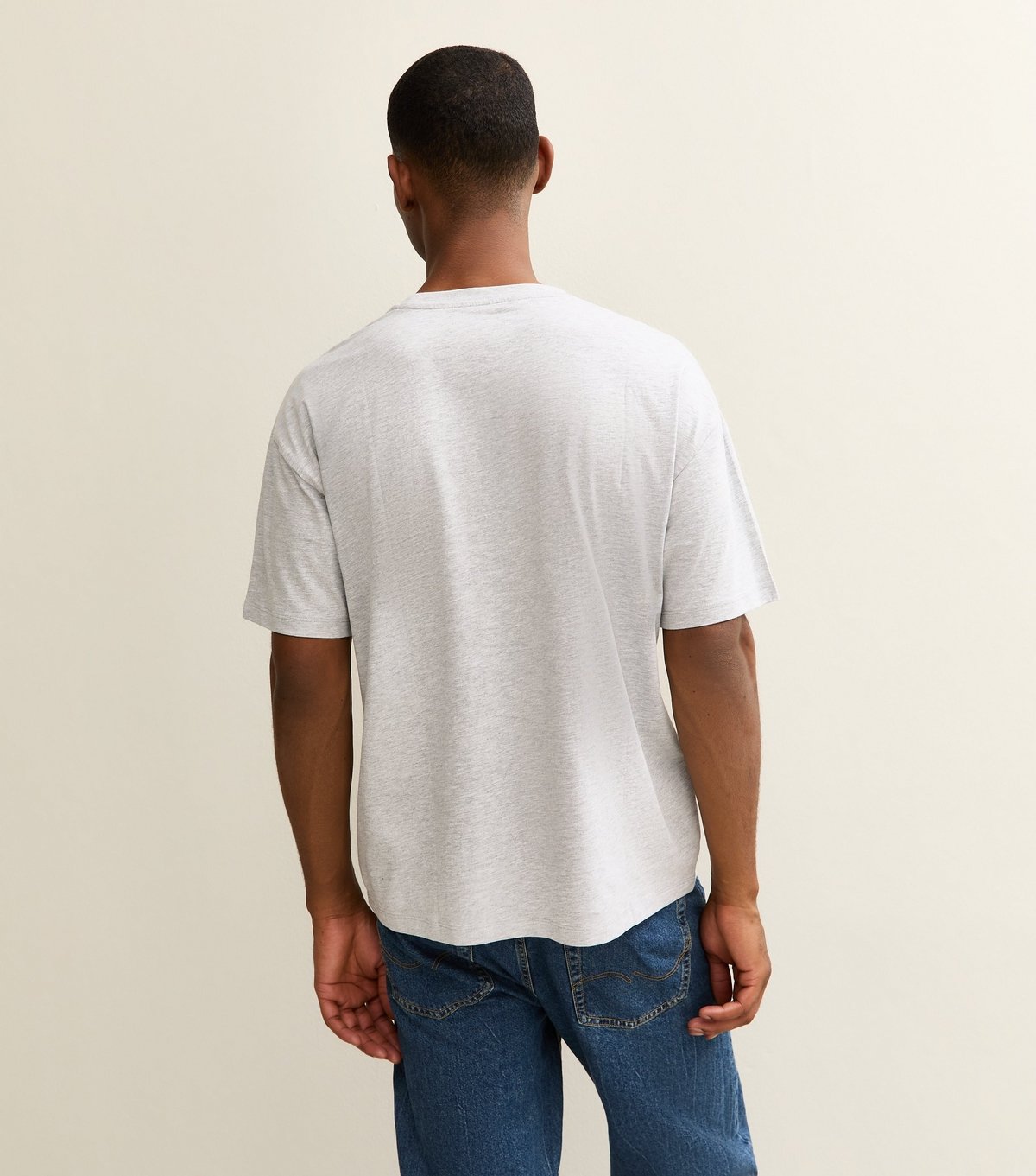 New Look Men's Grey Oversized Short Sleeve T-Shirt New Look - 4