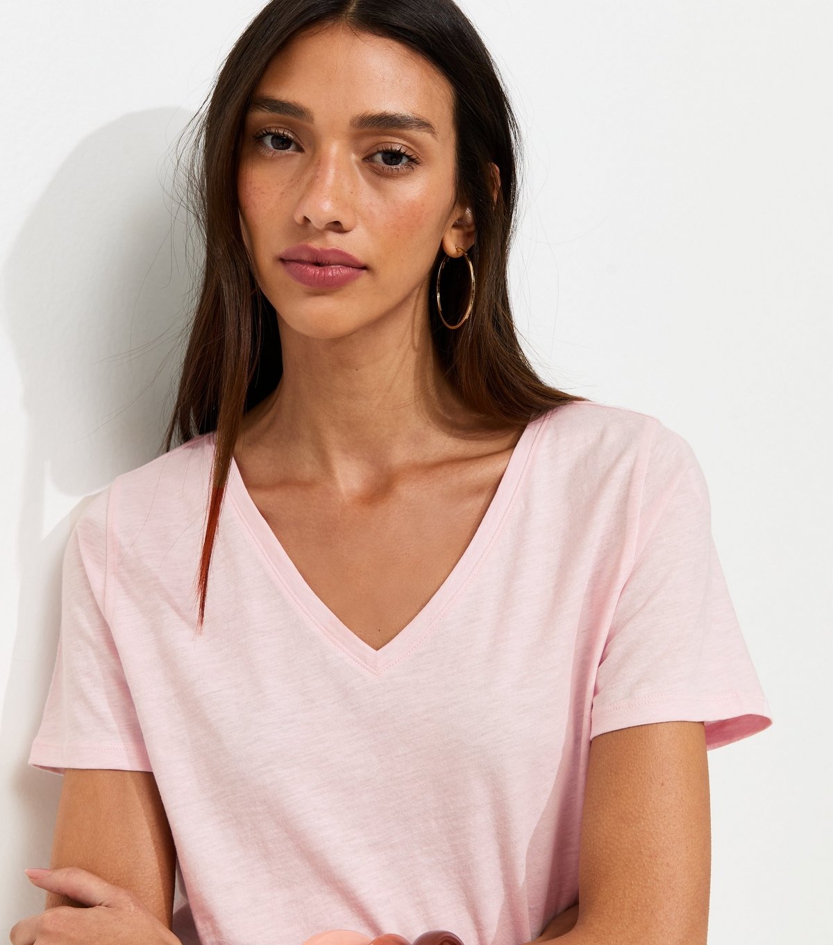 New Look Women's Light Pink Cotton V-Neck T-Shirt New Look - 2