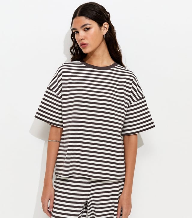 New Look Women's Brown Cotton Rich Striped Oversized Boxy T-Shirt New Look - 3