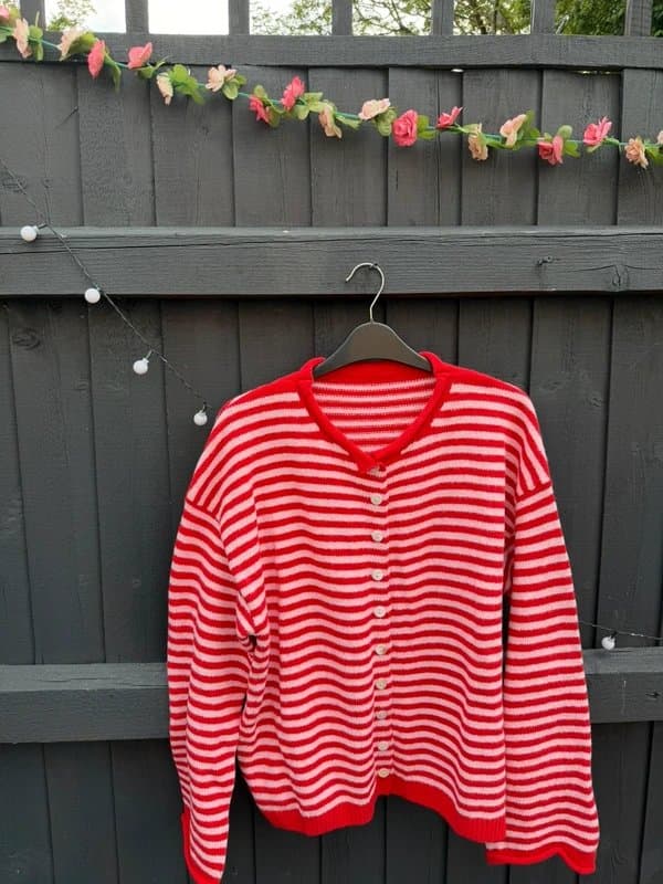 Boutique Viral Red & Pink Striped Knit Cardigan | Size S / UK 8–10 | Boutique | New Without Tags