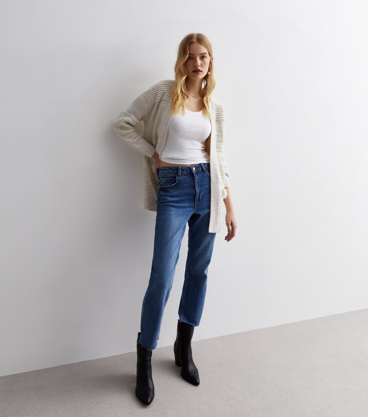 New Look Women's White Ribbed Scoop Neck Vest New Look - 3