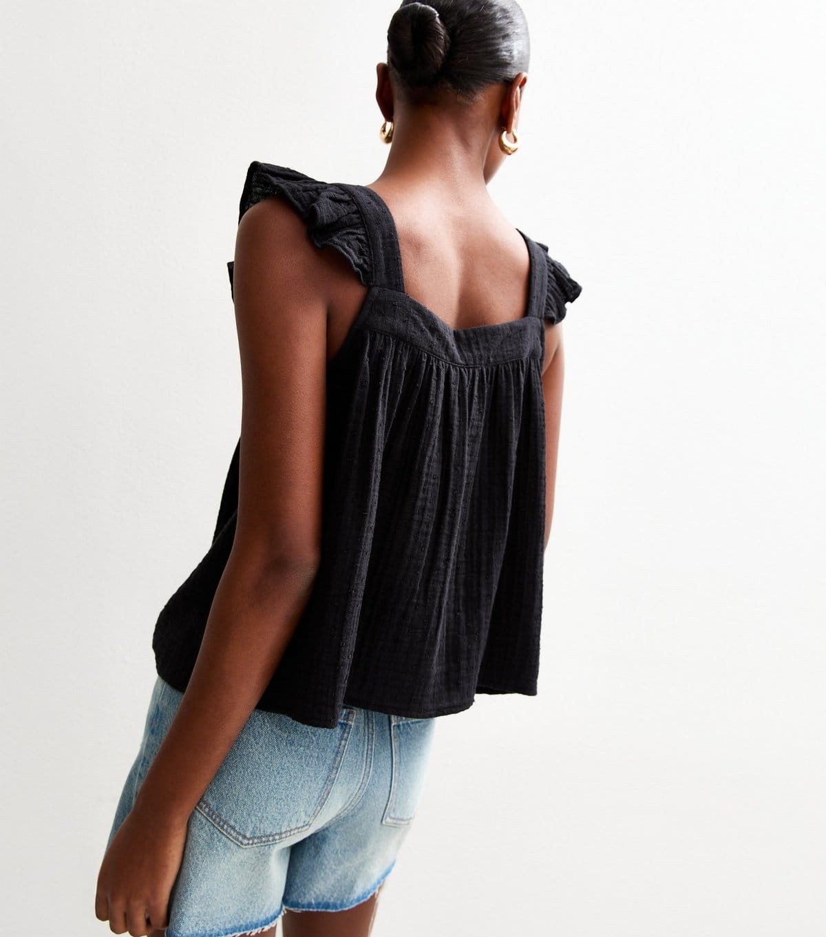 New Look Women's Black Frilly Sleeve Button Up Top New Look - 4