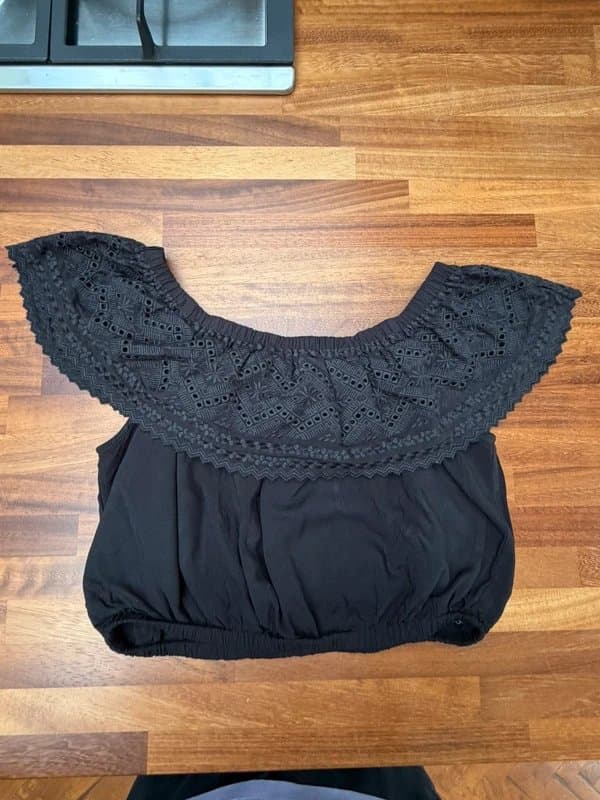 New Look 🖤 New Look Black Broderie Off-Shoulder Top – UK 14