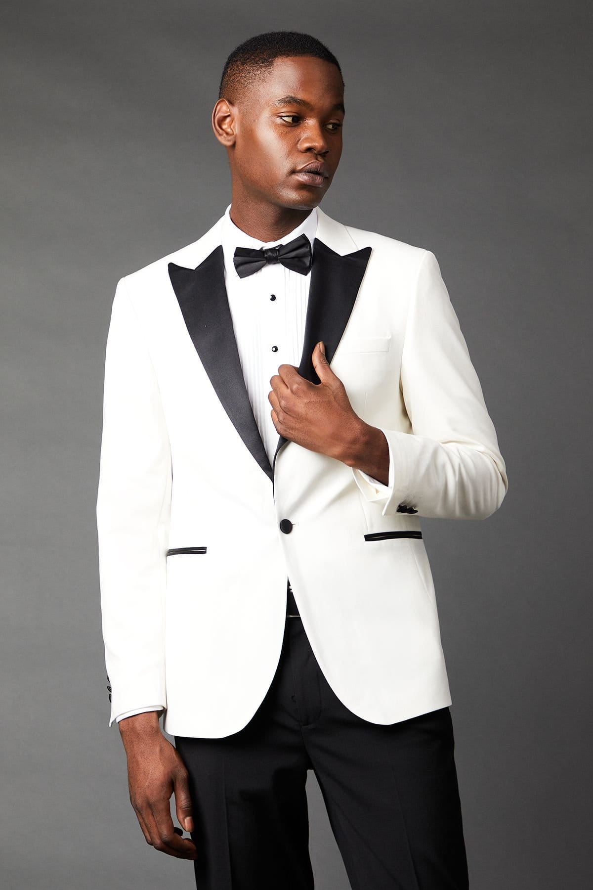 Burton Burton Men's White Tailored Fit Peak Collar Tuxedo Jacket - 1