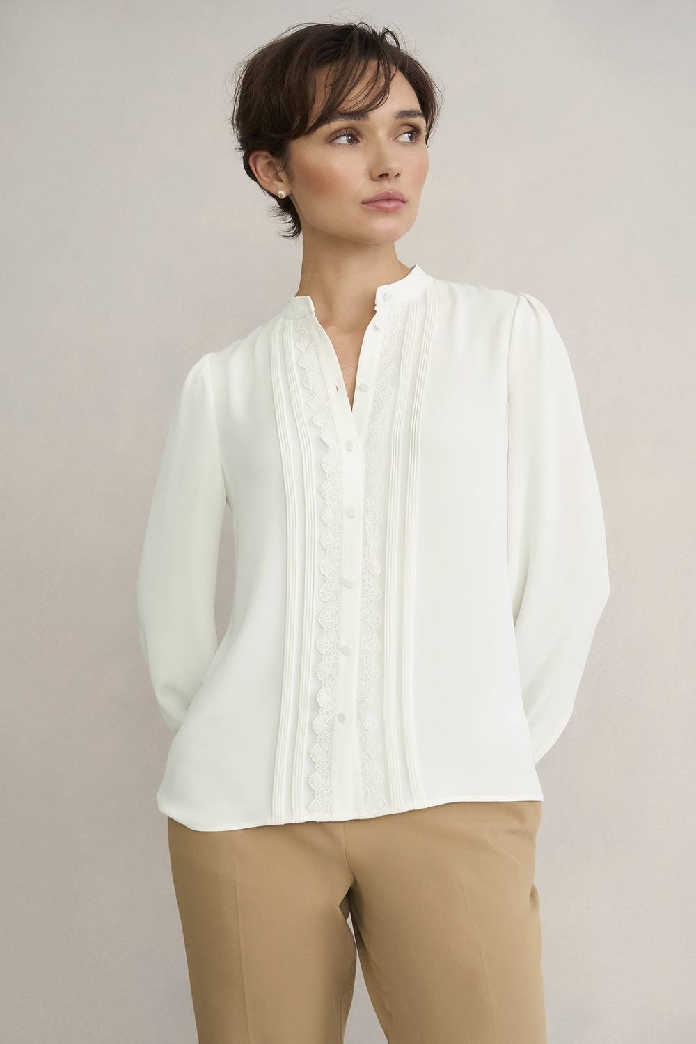 Hobbs London Hobbs London Women's Dominica Lace Trim Blouse in Off-White - 3