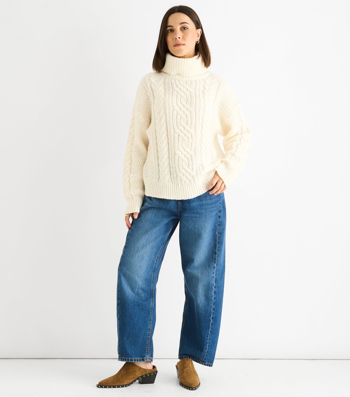 Gini London Women's Cream Cable Knit High Neck Jumper Gini London New Look - 2