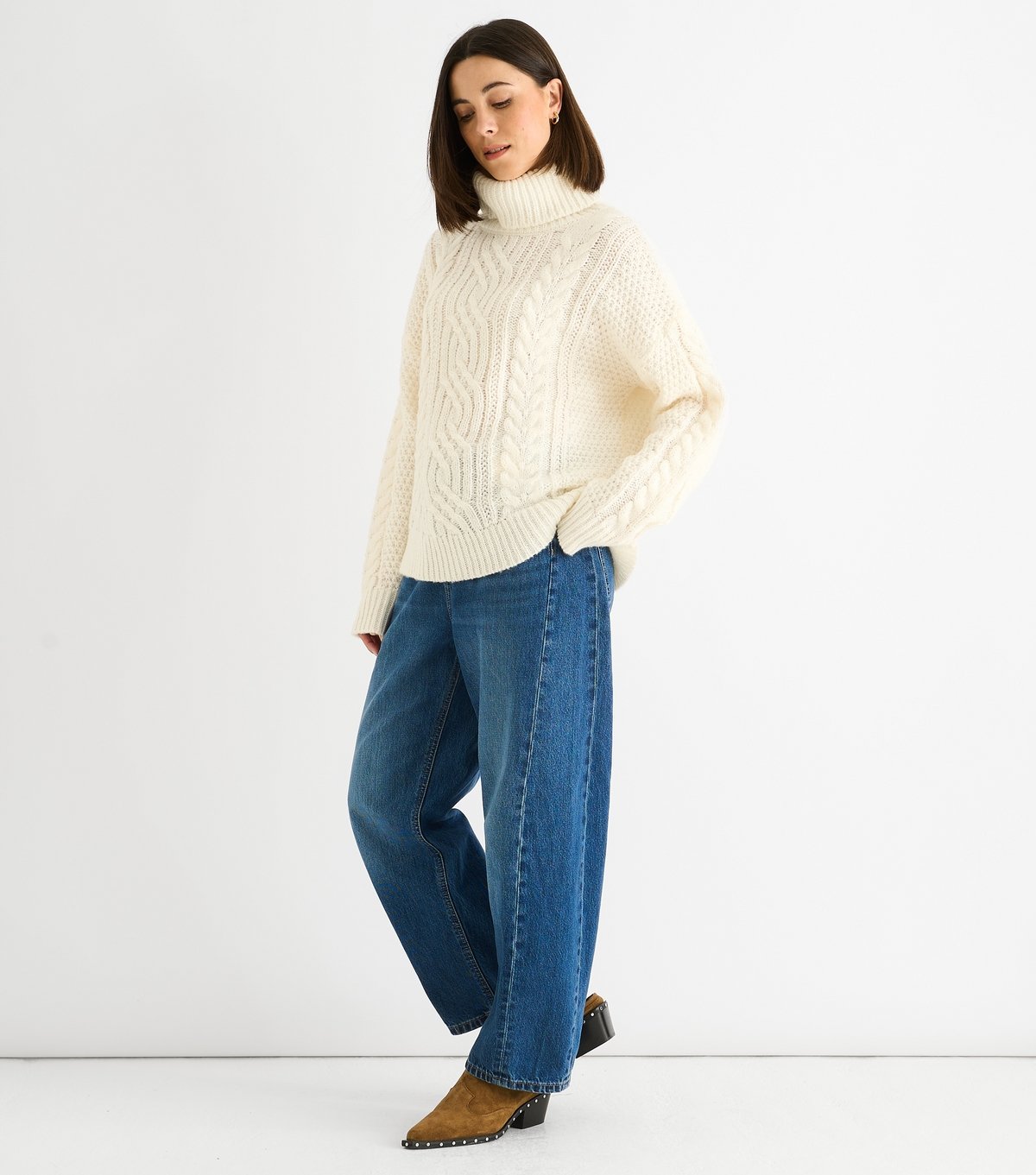 Gini London Women's Cream Cable Knit High Neck Jumper Gini London New Look - 3