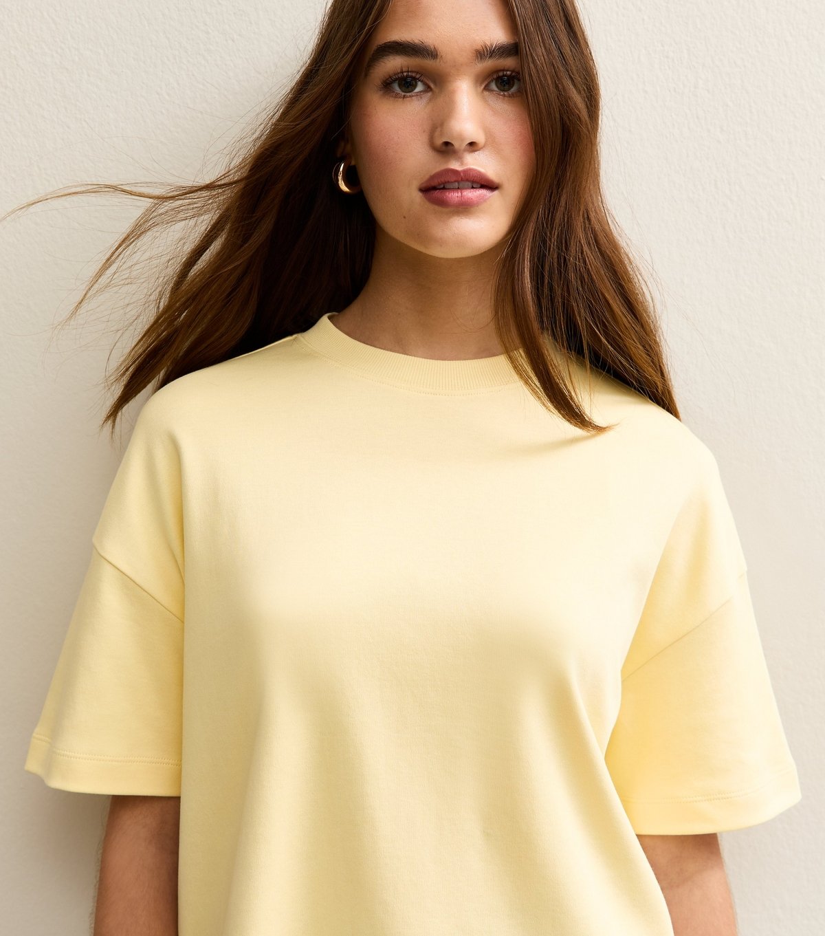 New Look Women's Premium Light Yellow Heavyweight Cotton Boxy T-Shirt New Look - 2